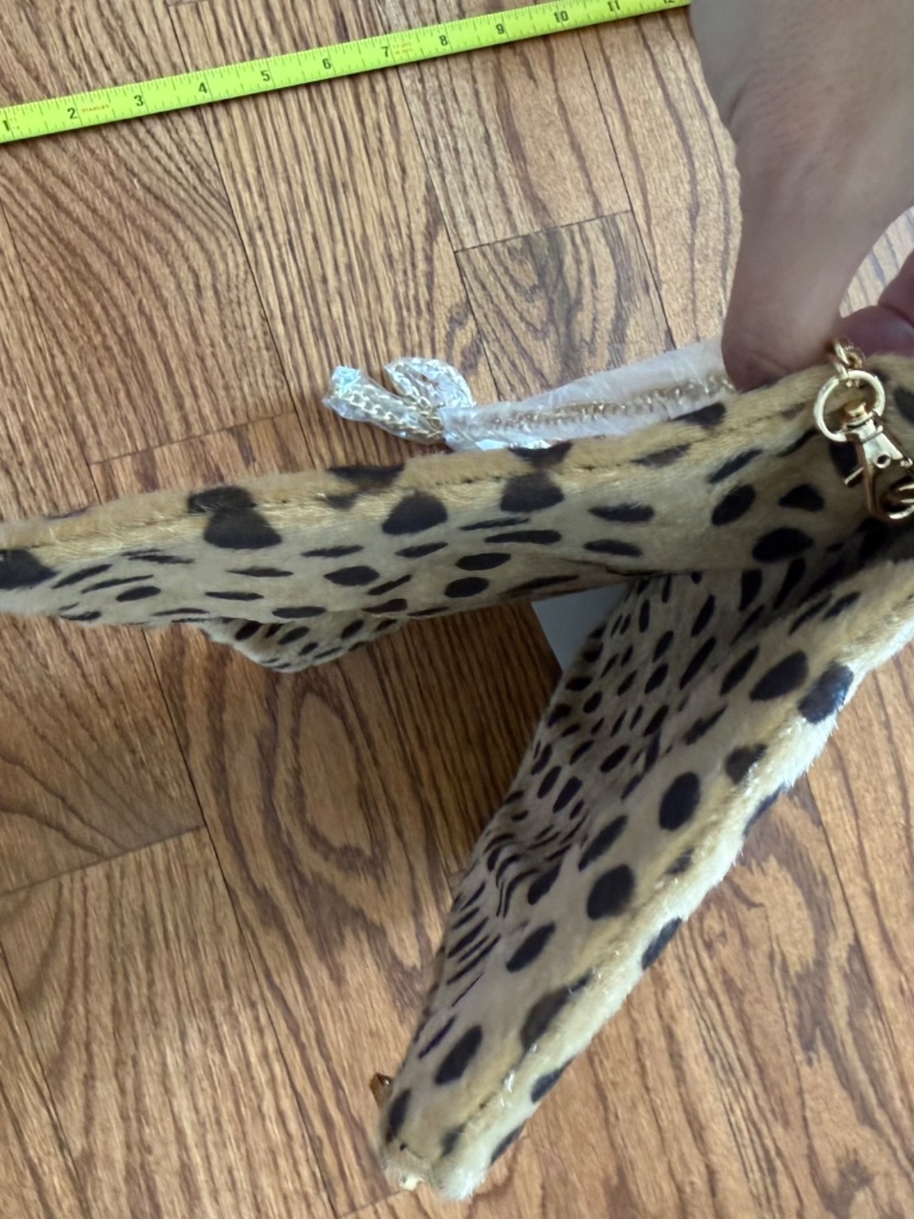 NWT Tuckernuck Leopard Calf Hair Clutch Crossbody Bag Animal Print Chain Strap - Picture 6 of 7